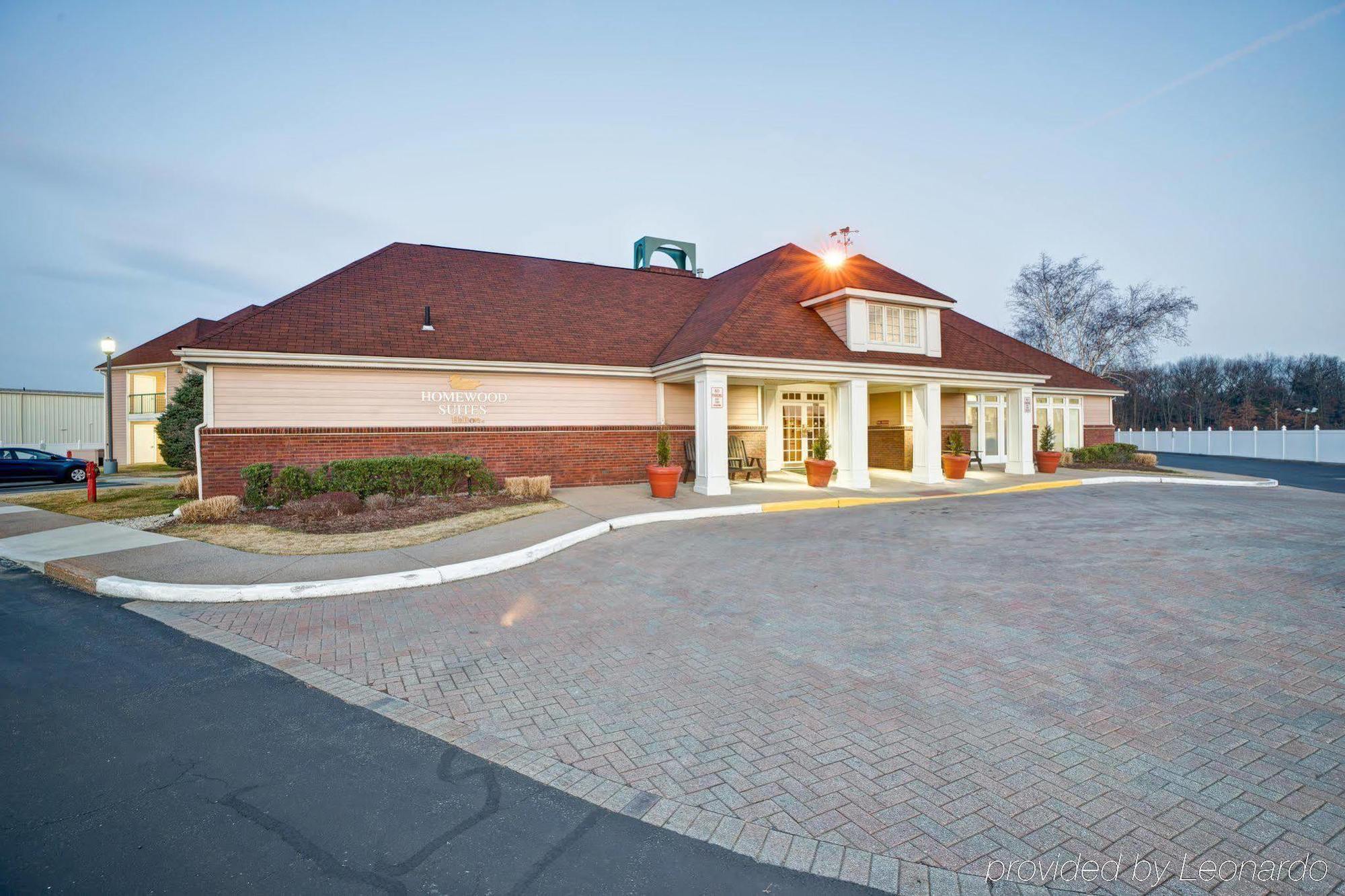 Homewood Suites By Hilton Windsor Locks Hartford Экстерьер фото